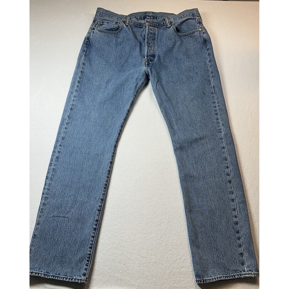 LEVI'S 501 Jeans Herren W36/L32‎ Straight Leg Button Fly Whiskers Faded